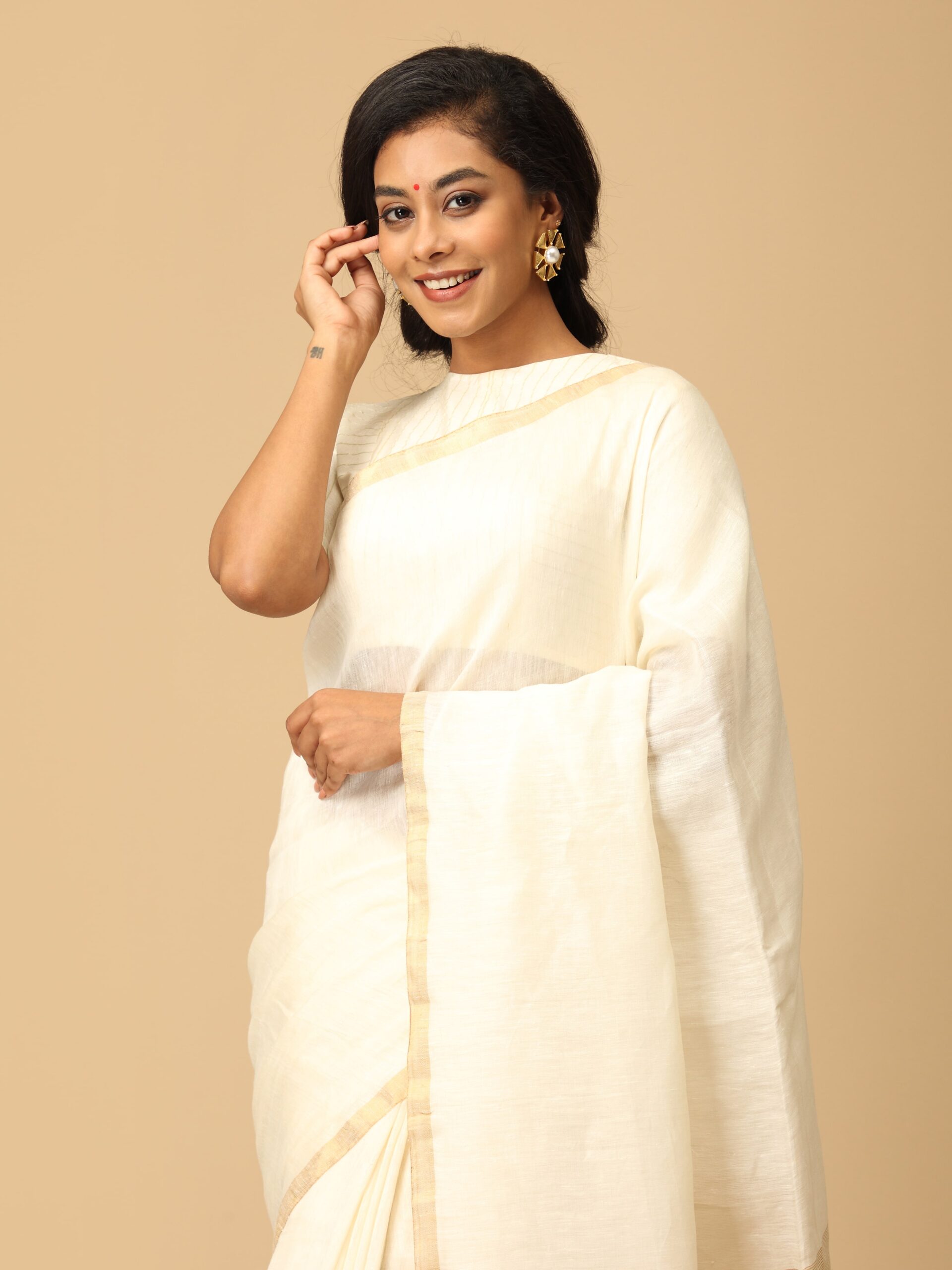 Linen and Zari Saree - Image 4