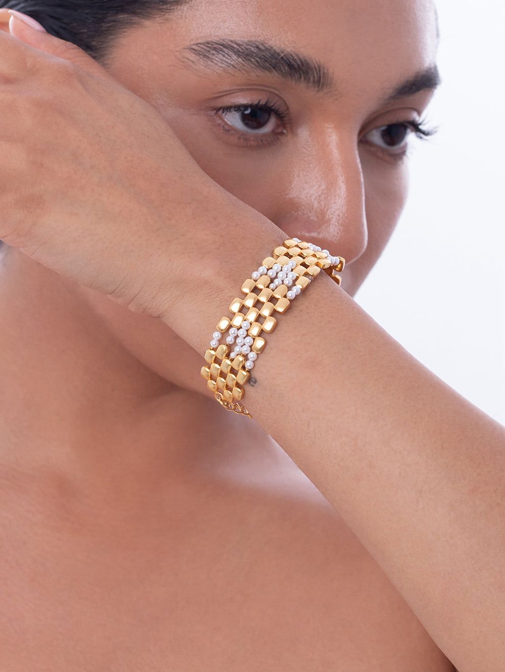 Ethnic andaz pearly golden cutout bracelet